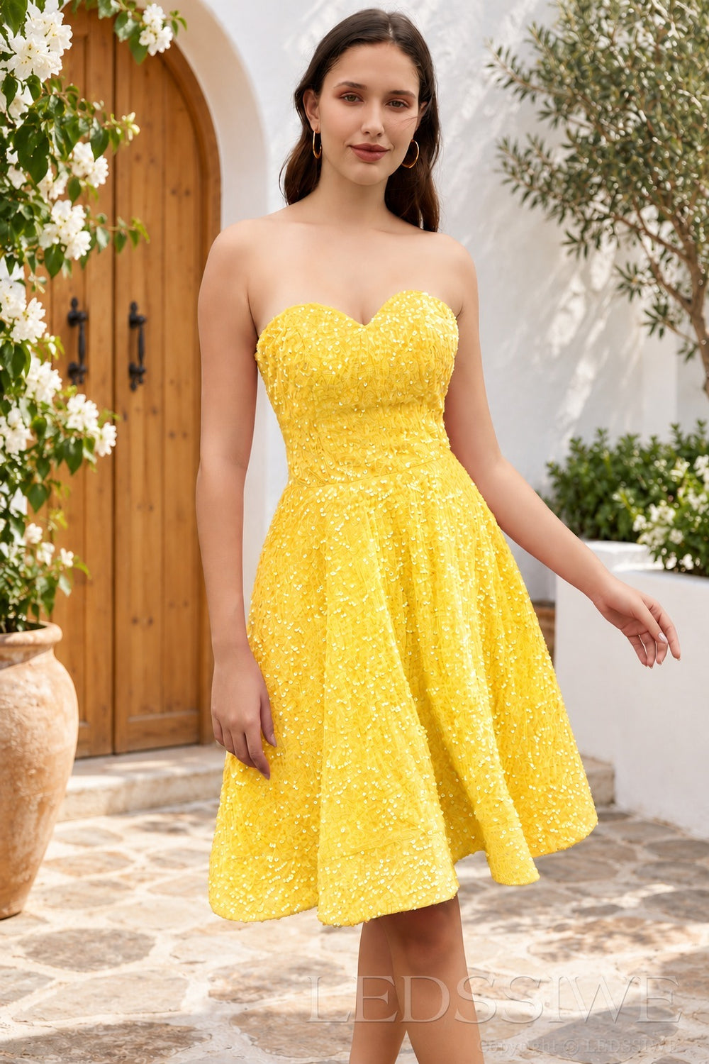 daffodil sequin strapless sweetheart A-line short homecoming dress
