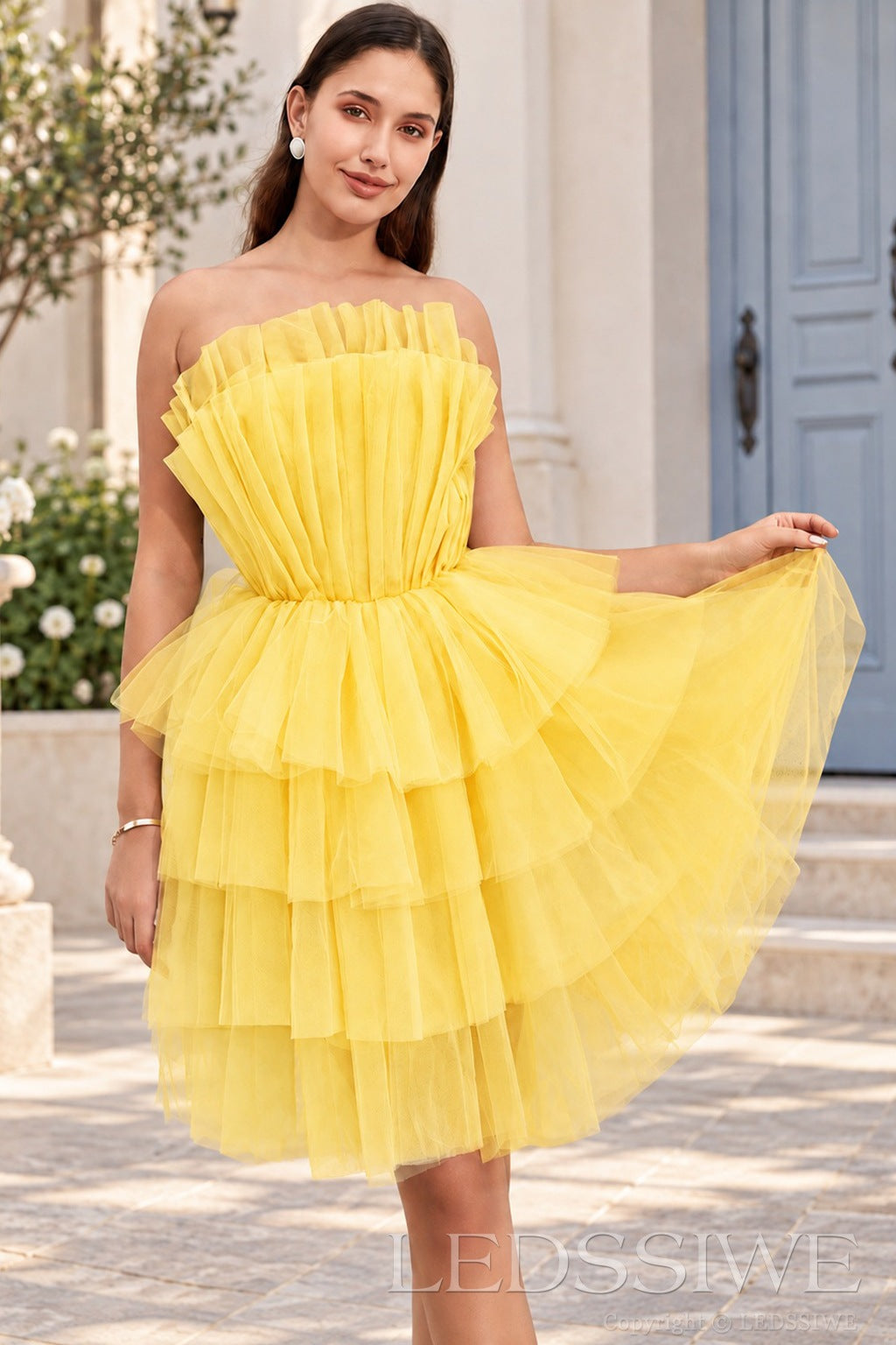 daffodil strapless ruffled tulle tiered a-line homecoming dress