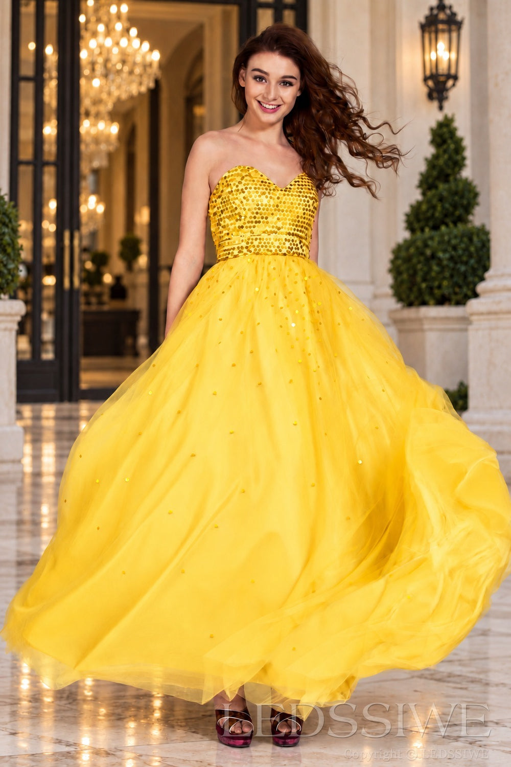 daffodil strapless sequin sweetheart a-line prom dress with tulle skirt