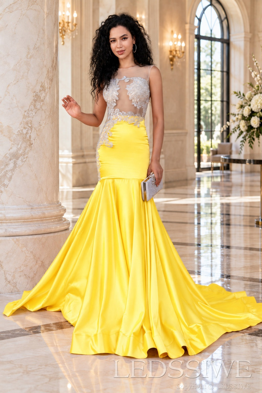 daffodil satin illusion sweetheart mermaid gown lace appliques chapel train